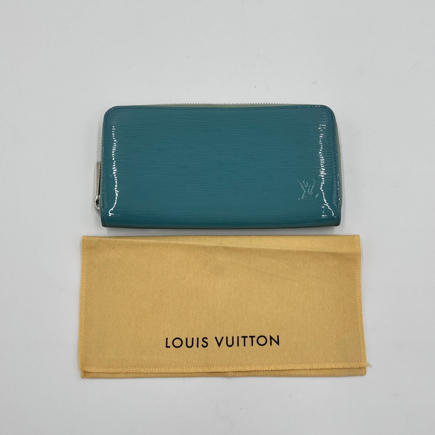 Zippy leather wallet Louis Vuitton Blue in Leather AF998O
