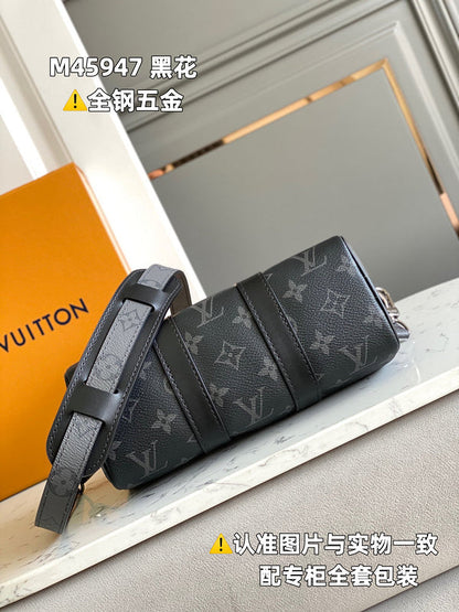 Franco Shops - Louis Vuittons  - 15415