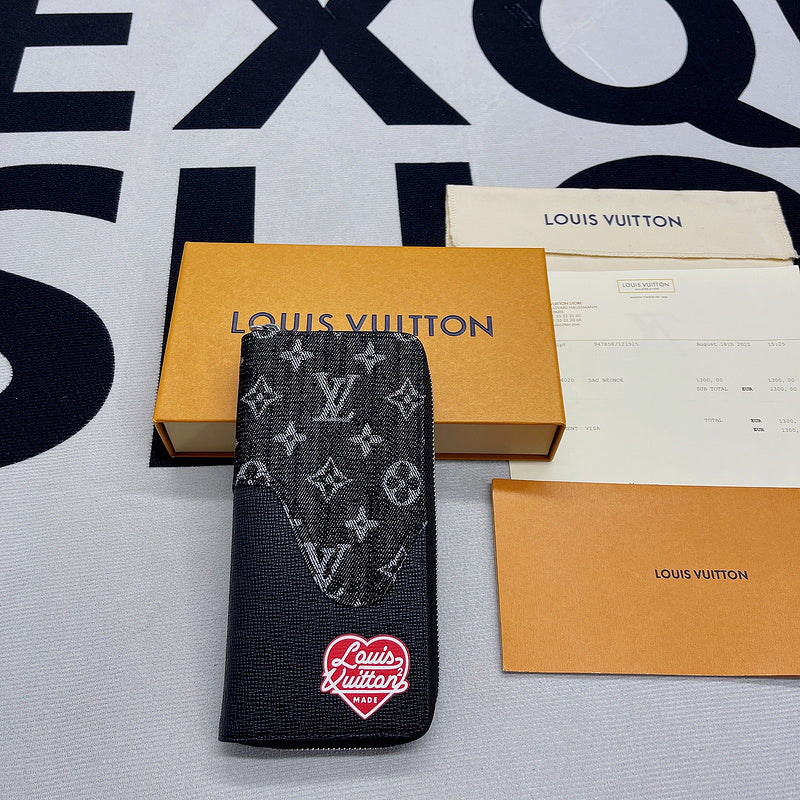 Franco Shops - Louis Vuittons  - 10774