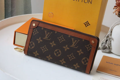 Franco Shops - Louis Vuittons  - 15779