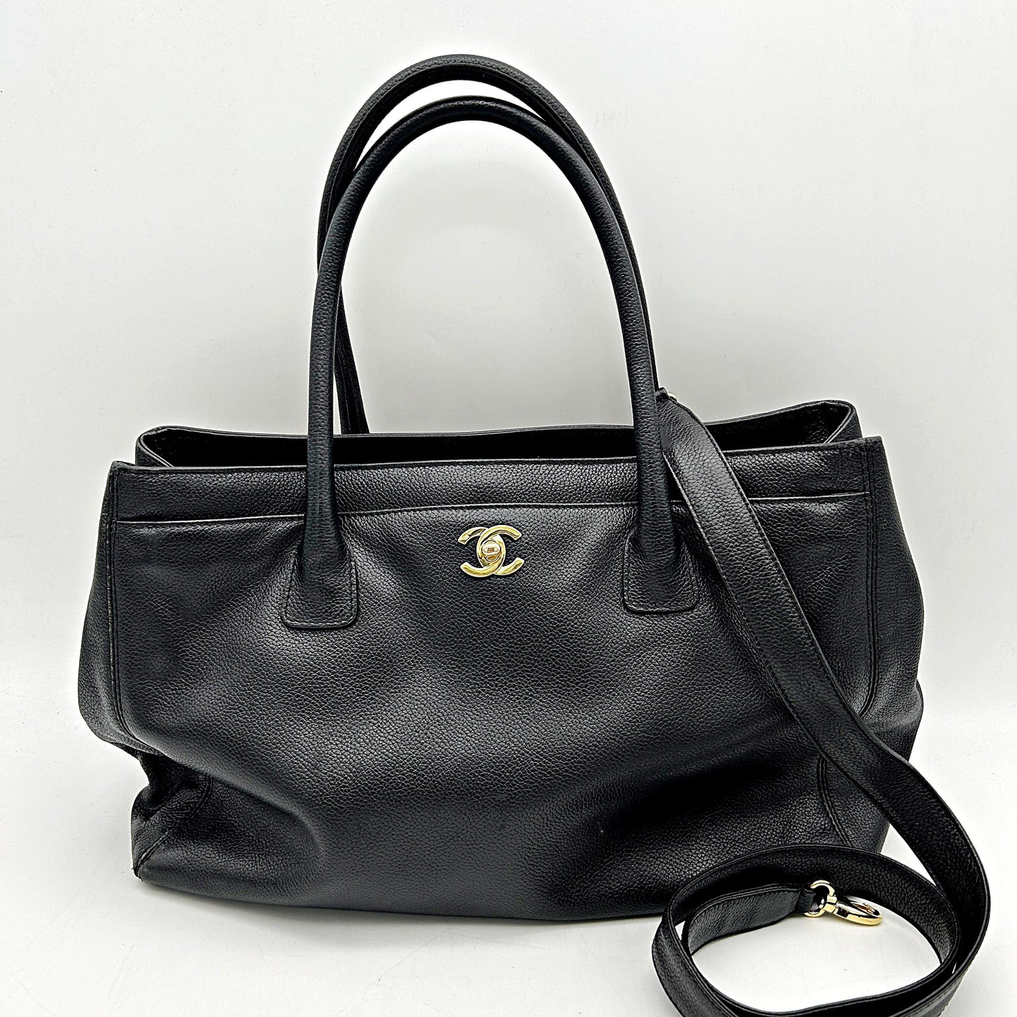 CHANEL Calfskin Cerf Executive Shopper Tote Black LA