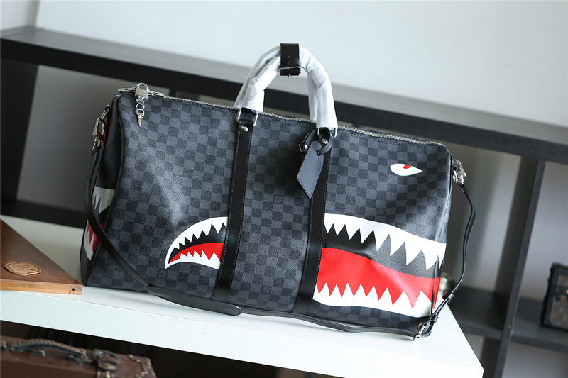 Franco Shops - Louis Vuittons  - 9448