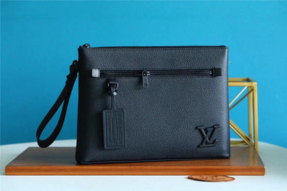 Franco Shops - Louis Vuittons  - 10810