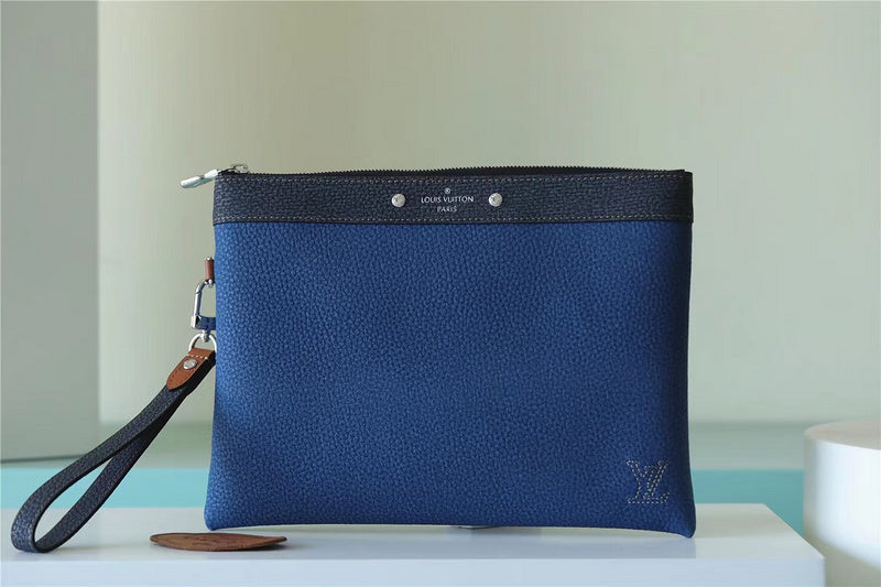 Franco Shops - Louis Vuittons  - 10697