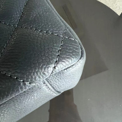 Caviar GST Grand Shopping Tote Quilted Grained Calfskin Grey Silver Hardware Series 13