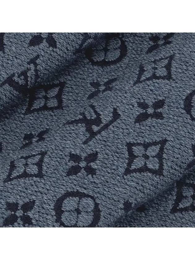 Louis Vuitton Monogram Classic Scarf Navy Blue M78525