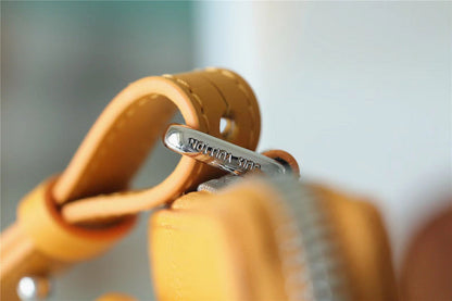 Franco Shops - Louis Vuittons  - 9975
