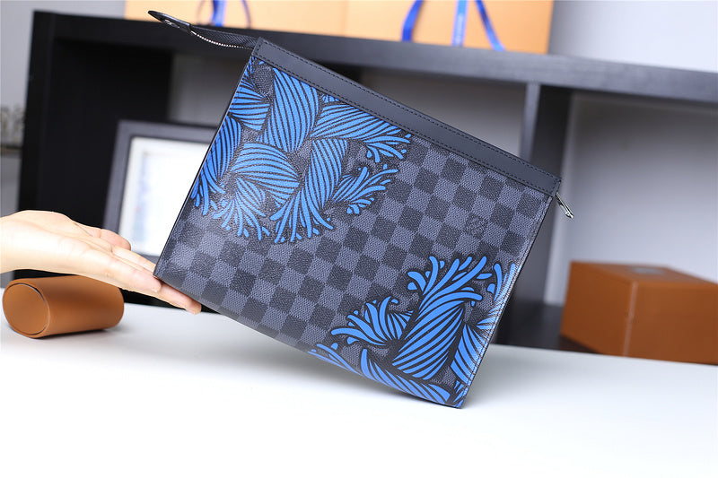 Franco Shops - Louis Vuittons  - 10934
