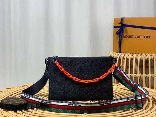 The Franco Shops - Louis Vuittons  - 12096