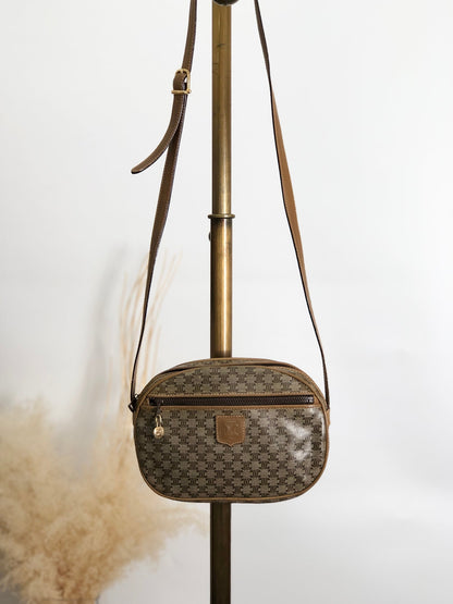 CELINE  Shoulder bag Beige Vintage 72hdhd