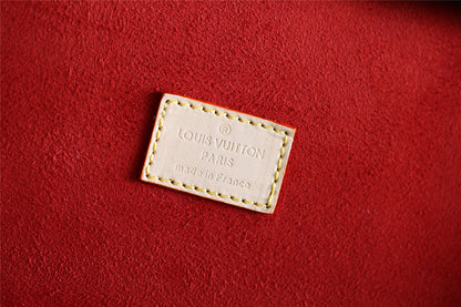 Franco Shops - Louis Vuittons  - 9537