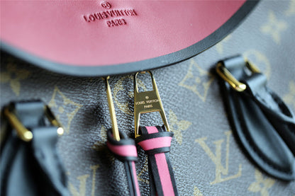 The Franco Shops - Louis Vuittons  - 7965