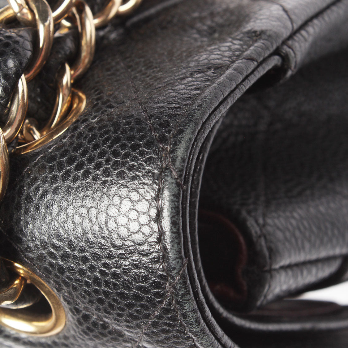 Chanel Caviar Jumbo Classic Flap Bag Leather Shoulder Bag in Excellent condition