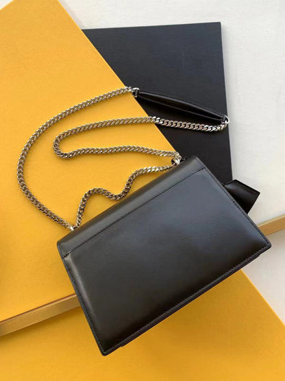 Yves Saint Laurent - Bags