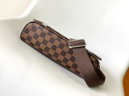 Franco Shops - Louis Vuittons  - 15664