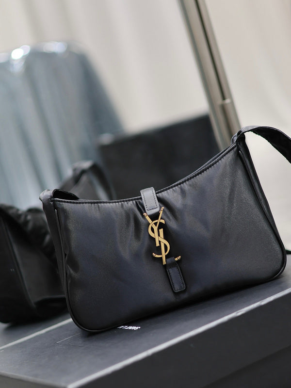 Franco Shops - Yves Saint Laurent - Bags - 168