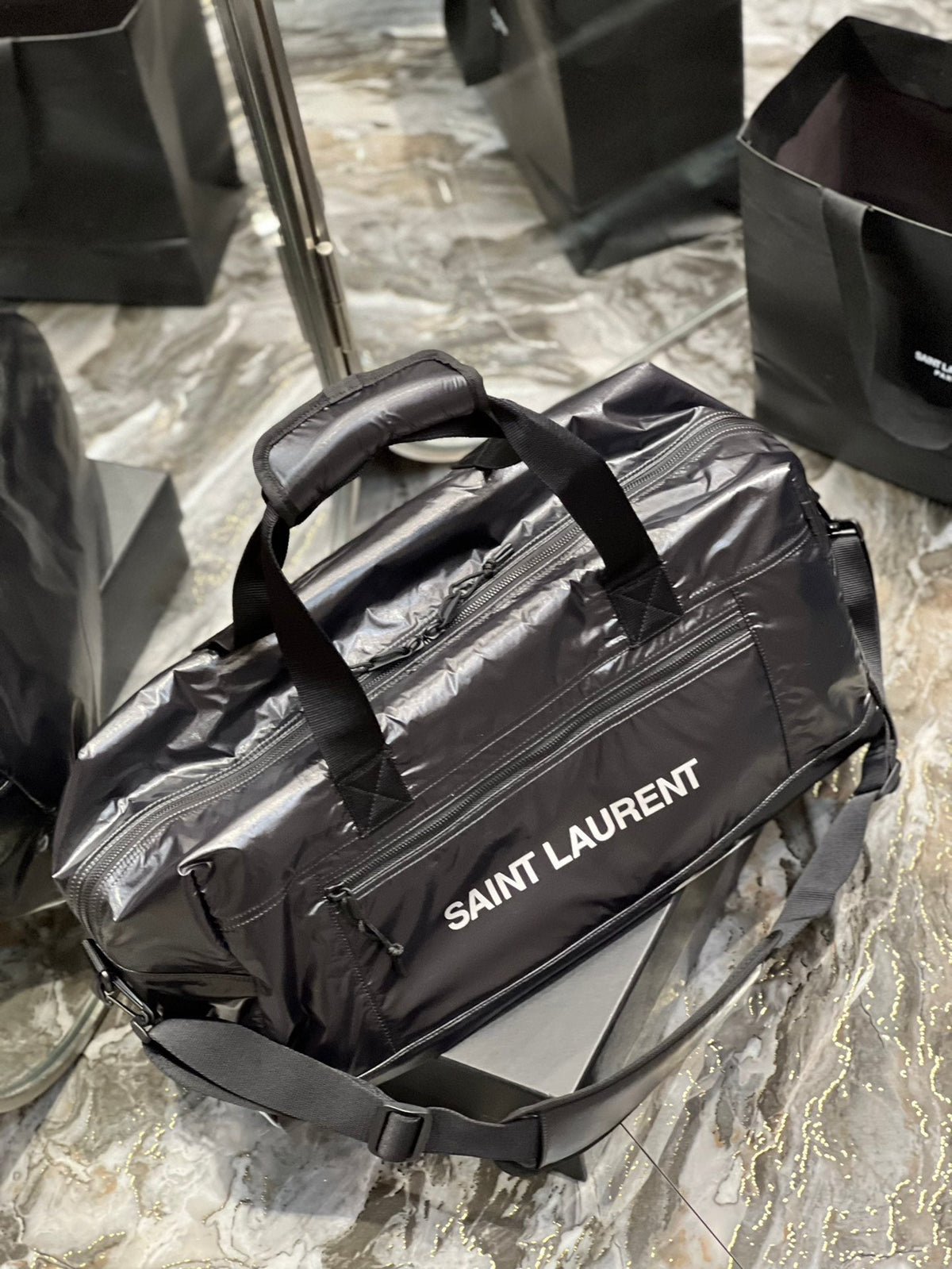 YSSL Nuxx Duffle Black For Women, Women’s Bags 19.6in/50cm YSL 581374HO21Z1054