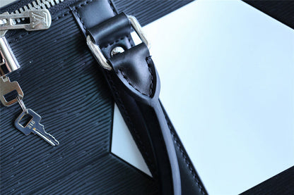 Franco Shops - Louis Vuittons  - 9467