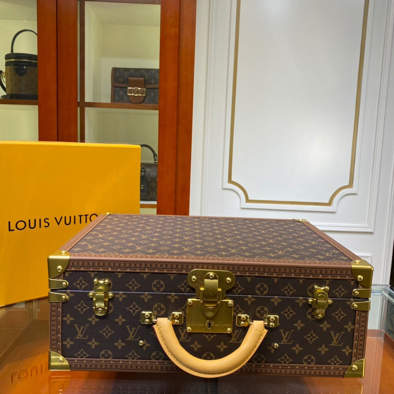 Franco Shops - Louis Vuittons  - 9495