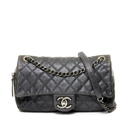 Easy Flap Black Shoulder Bag in Caviar Leather, Ruthenium hardware
