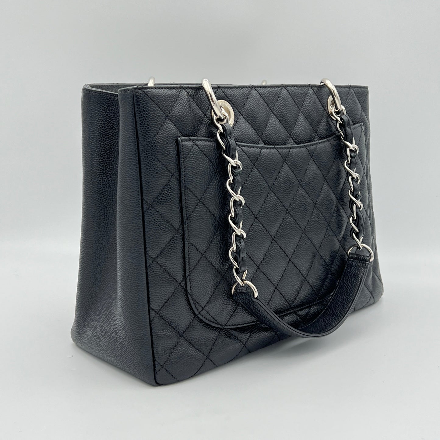 GST Grand Black Tote Bag in Caviar Leather, Silver hardware