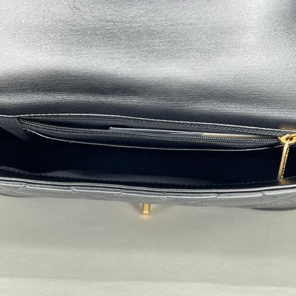 Single Flap Black Shoulder Bag in Calfskin, Gold hardware