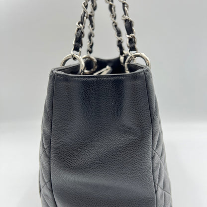 GST Black Tote Bag in Caviar Leather, Silver hardware