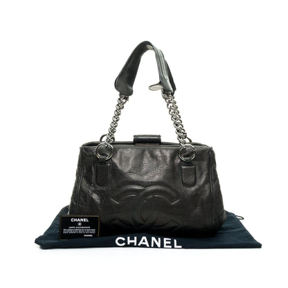Perfect Day Black Shoulder Bag in Calfskin, Silver hardware