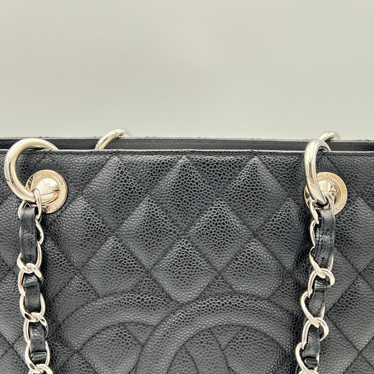 GST Grand Black Tote Bag in Caviar Leather, Silver hardware