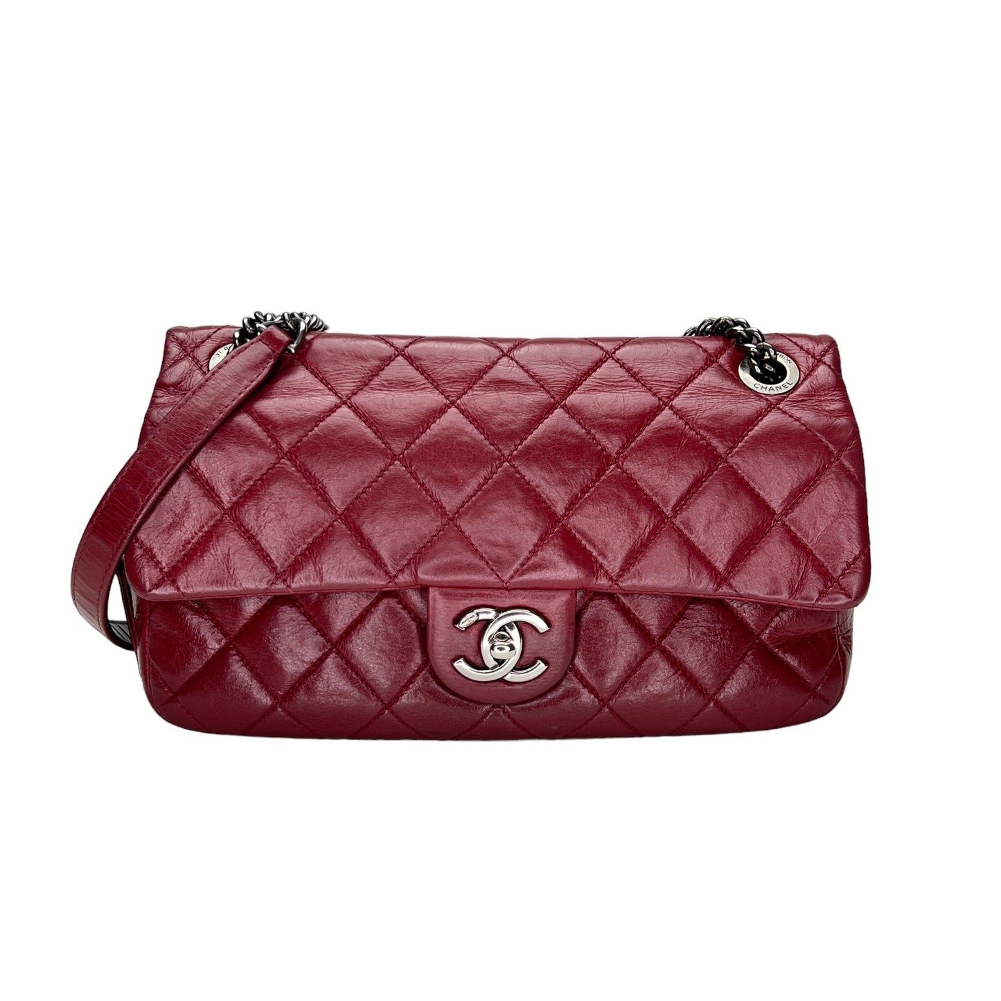 Easy Flap Medium Maroon Shoulder Bag in Calfskin, Ruthenium hardware