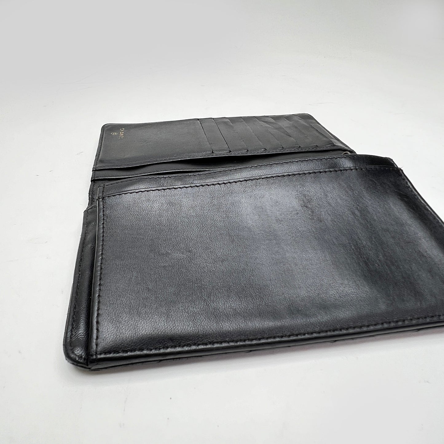 2.55 Long Flap Black Wallet in Calfskin, Gold hardware