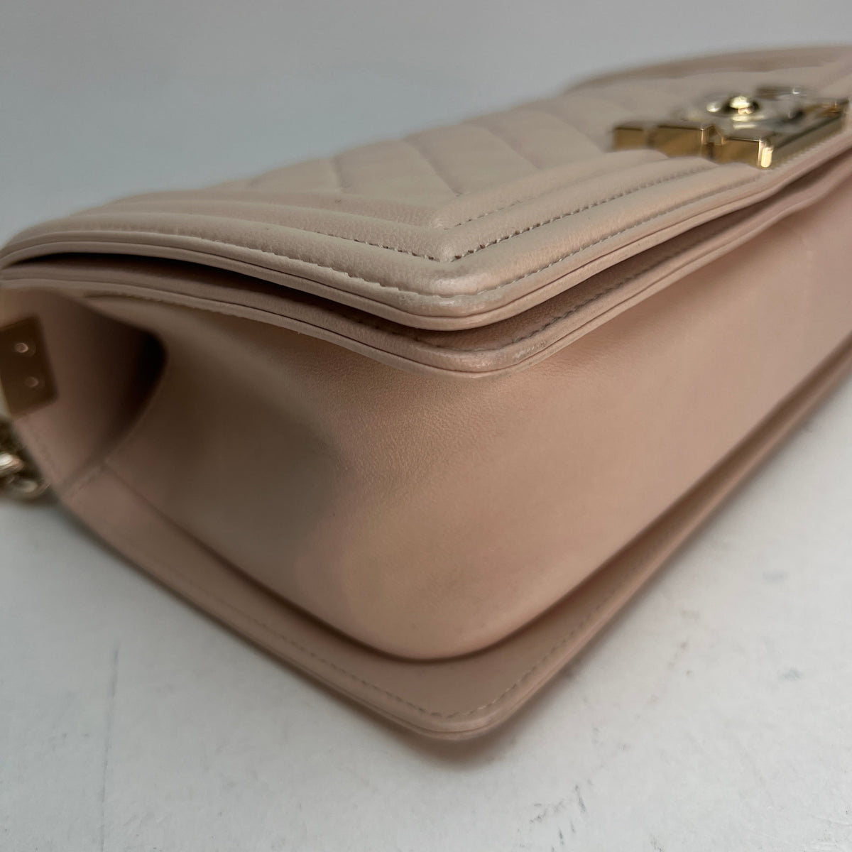Boy Medium Medium Beige Shoulder Bag in Lambskin, Light Gold hardware