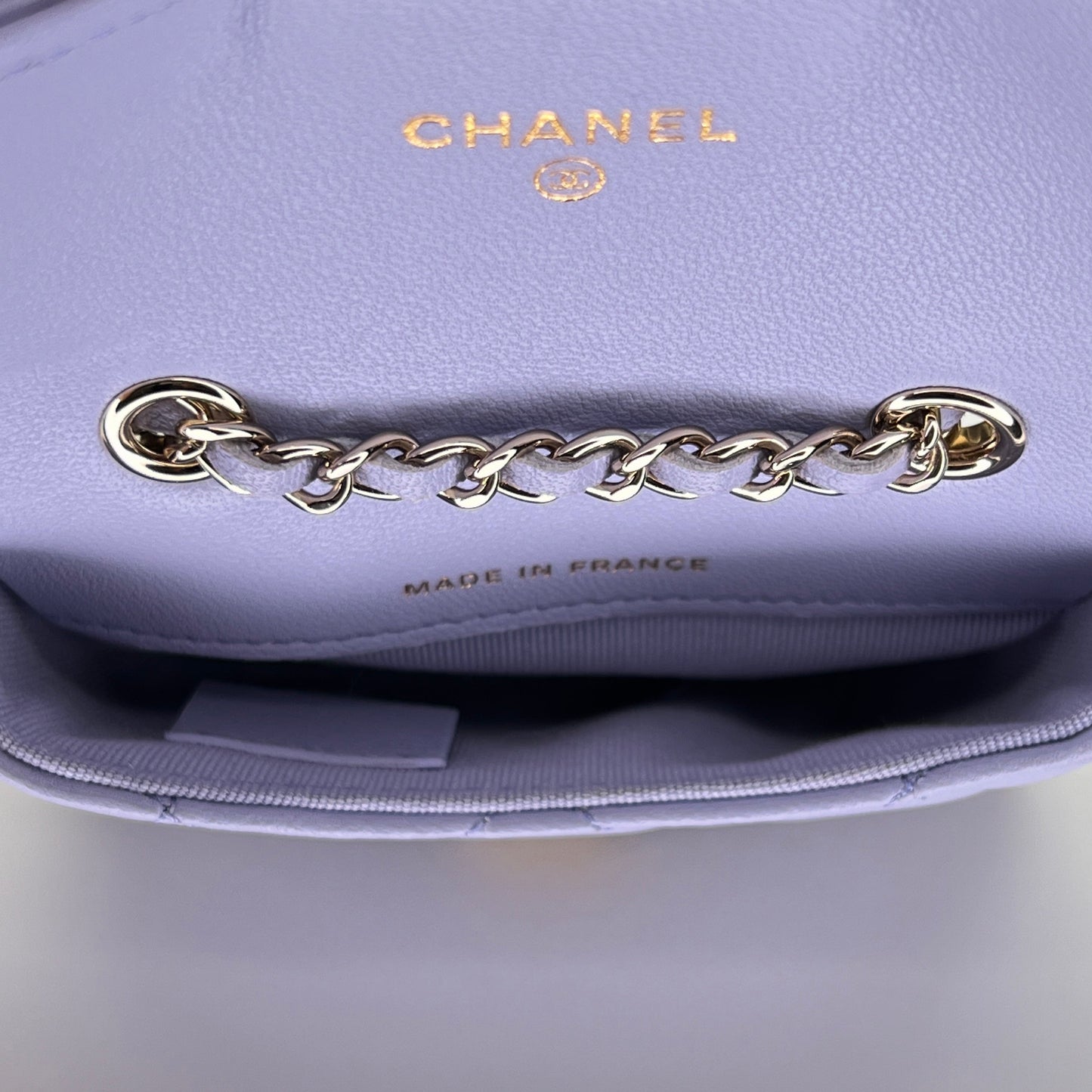 Classic Flap Chain Mini Purple Card Holder in Lambskin, Light Gold hardware