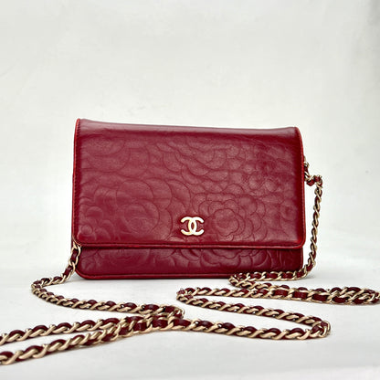 Camellia Red Wallet on Chain in Lambskin, Gold hardware