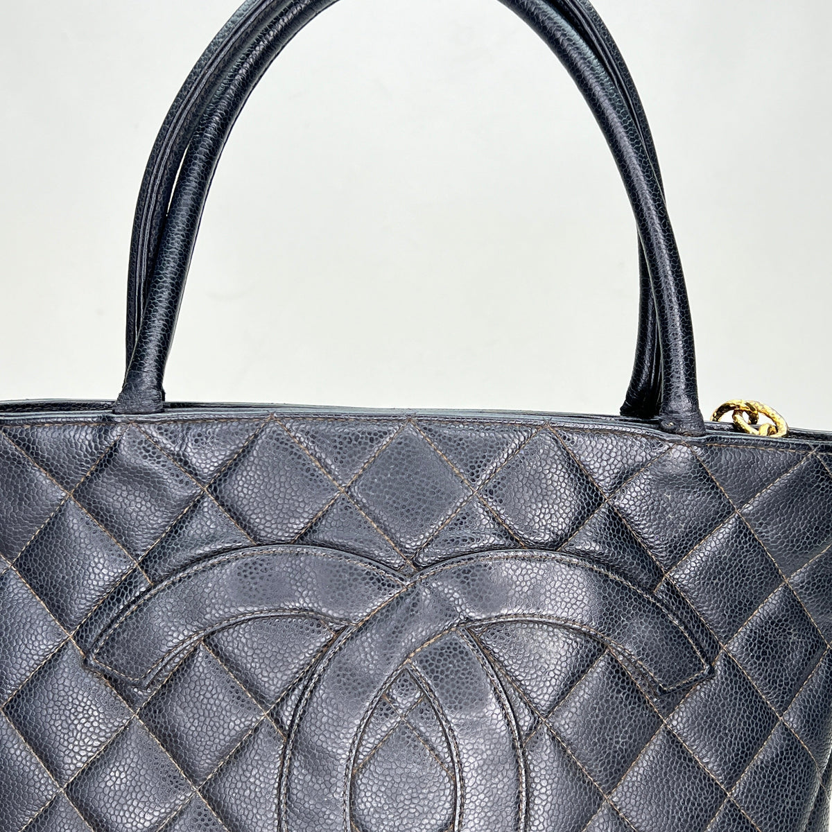 Medallion Black Tote Bag in Caviar Leather, Gold hardware
