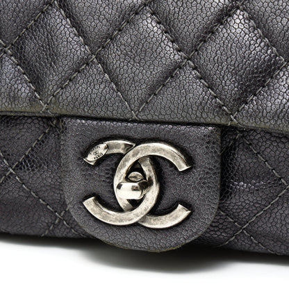 Easy Flap Black Shoulder Bag in Caviar Leather, Ruthenium hardware