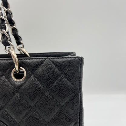 GST Black Tote Bag in Caviar Leather, Silver hardware
