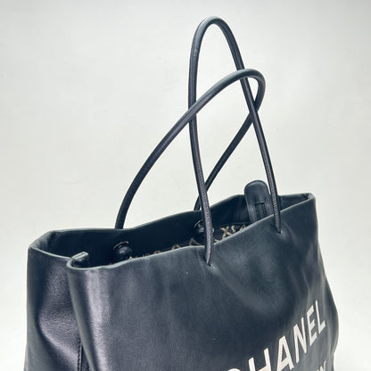Rue Cambon Black Tote Bag in Calfskin, Silver hardware