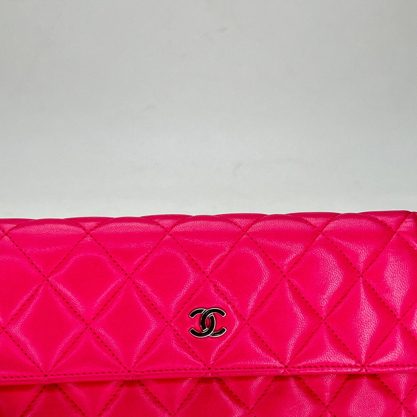 Classic Long Pink Wallet in Lambskin, Silver hardware