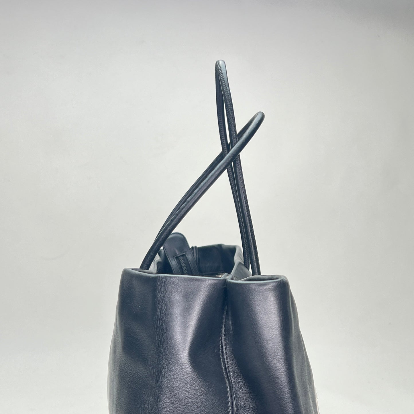 Rue Cambon Black Tote Bag in Calfskin, Silver hardware