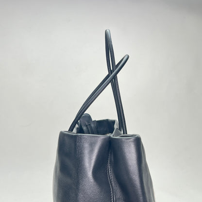 Rue Cambon Black Tote Bag in Calfskin, Silver hardware