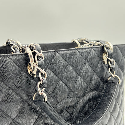 GST Grand Black Tote Bag in Caviar Leather, Silver hardware