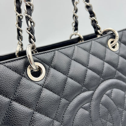 GST Black Tote Bag in Caviar Leather, Silver hardware