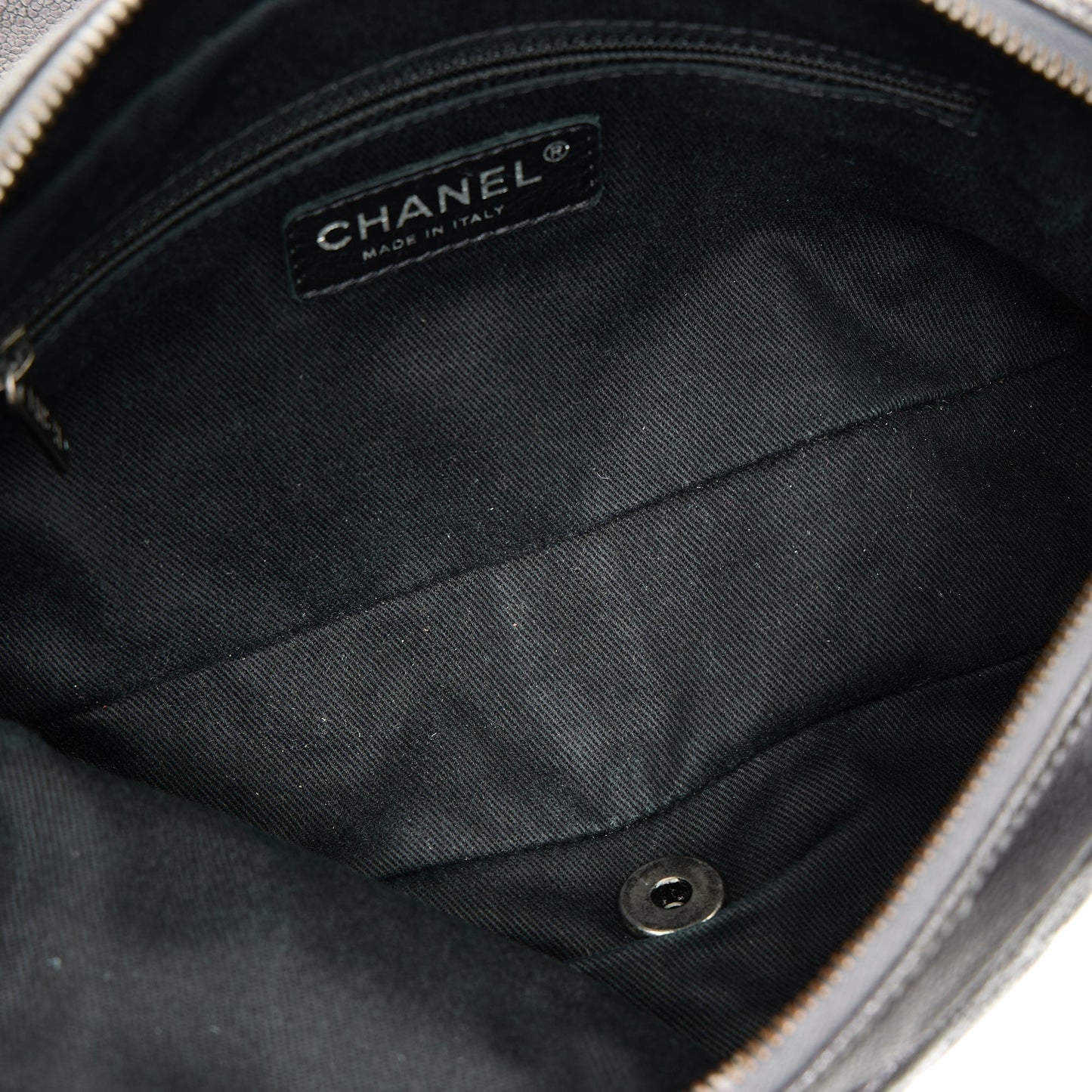 Easy Flap Black Shoulder Bag in Caviar Leather, Ruthenium hardware