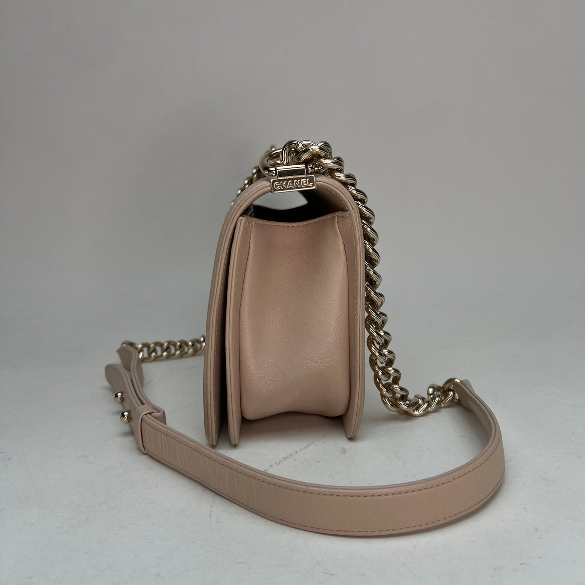 Boy Medium Medium Beige Shoulder Bag in Lambskin, Light Gold hardware