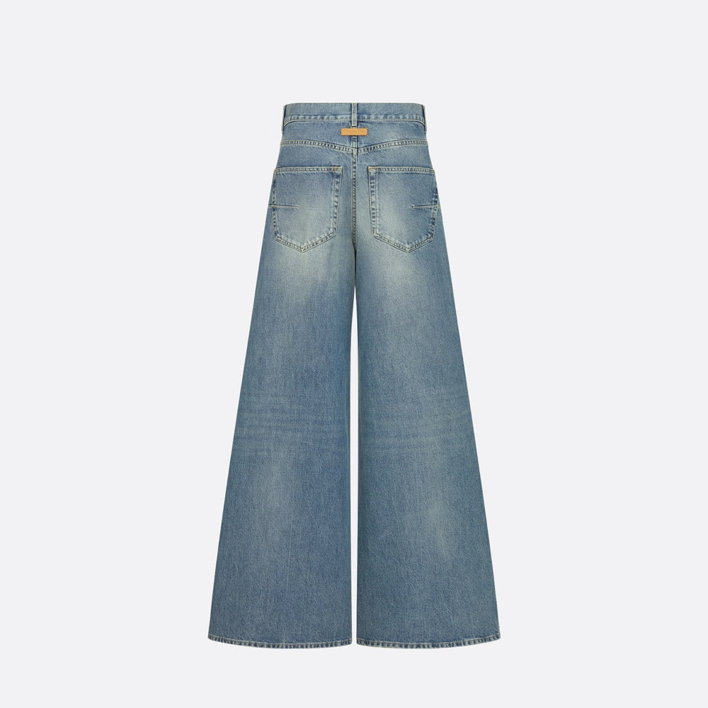Flared Jeans