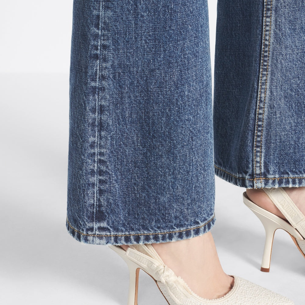 J'Adior Slingback Pump
