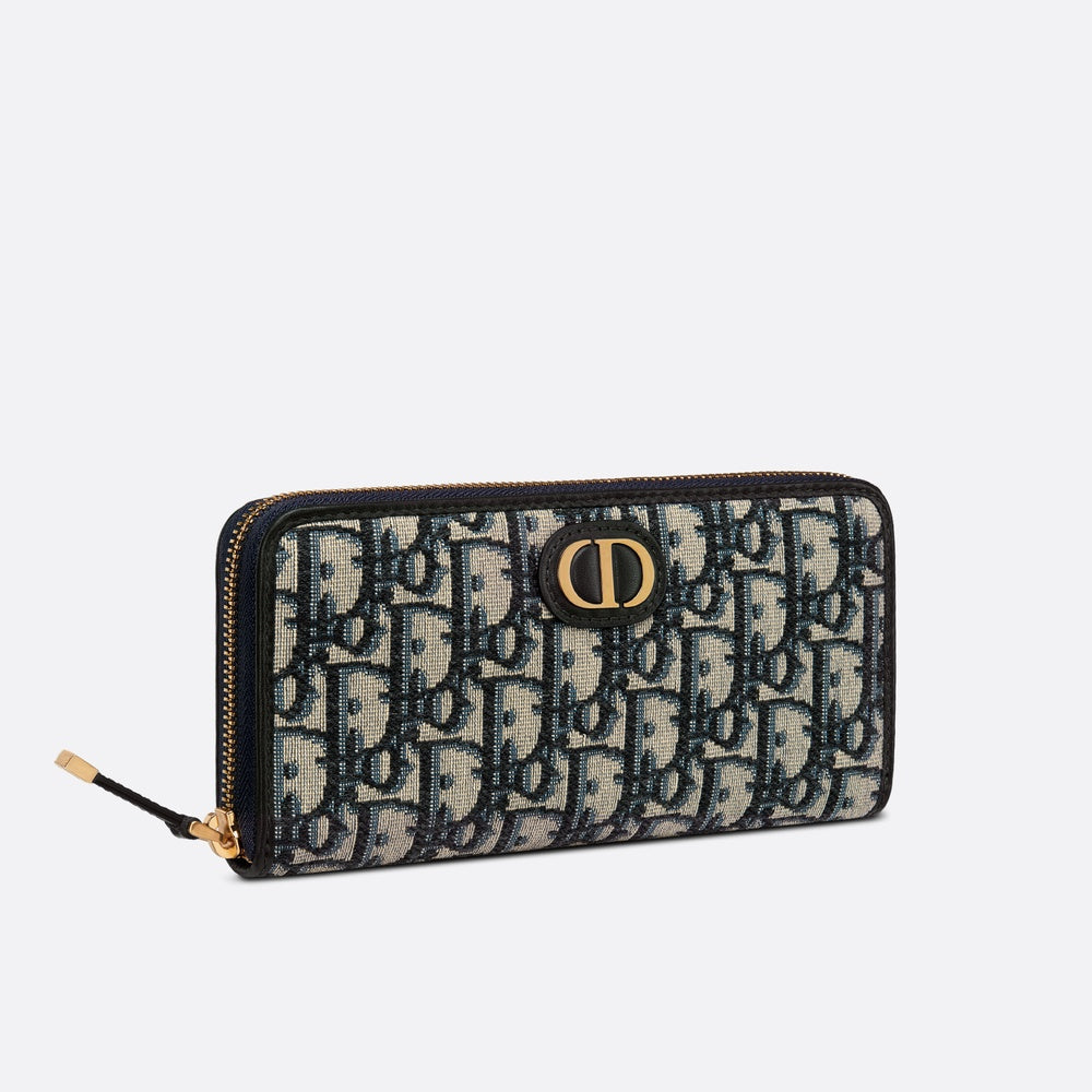 30 Montaigne Voyageur Long Wallet