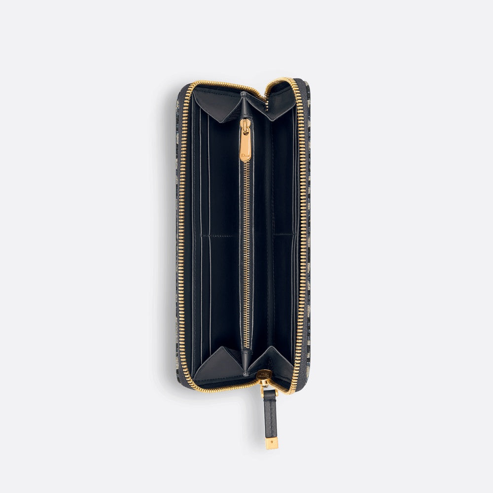 30 Montaigne Voyageur Slim Wallet