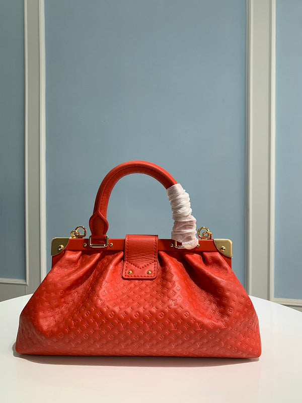 Franco Shops - Louis Vuittons  - 15694